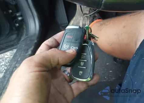 2017 Chevrolet Camaro 1Lt from USA, damaged, VIN 1G1FB1RX8H0165437